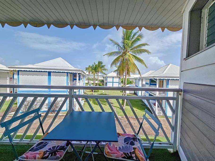 Studio Dans Village Vacances Manganao Saint-Francois  Buitenkant foto